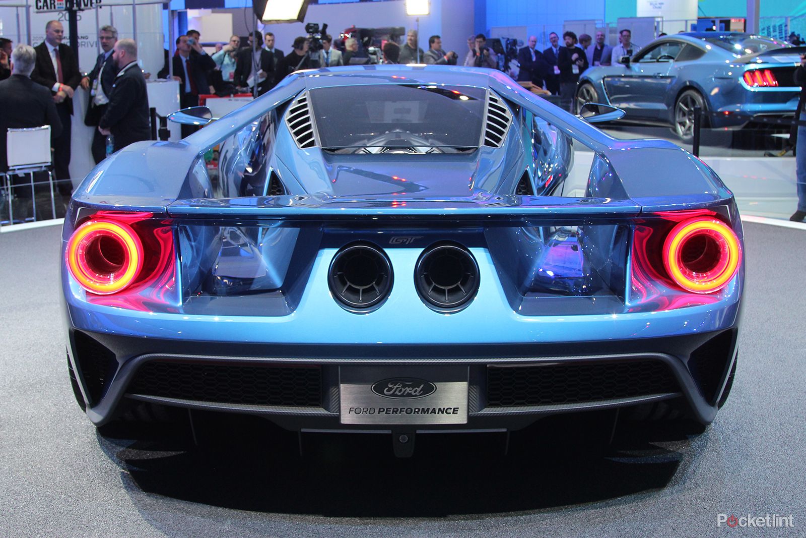 ford gt the 200k 200mph production supercar surprise hands on image 21