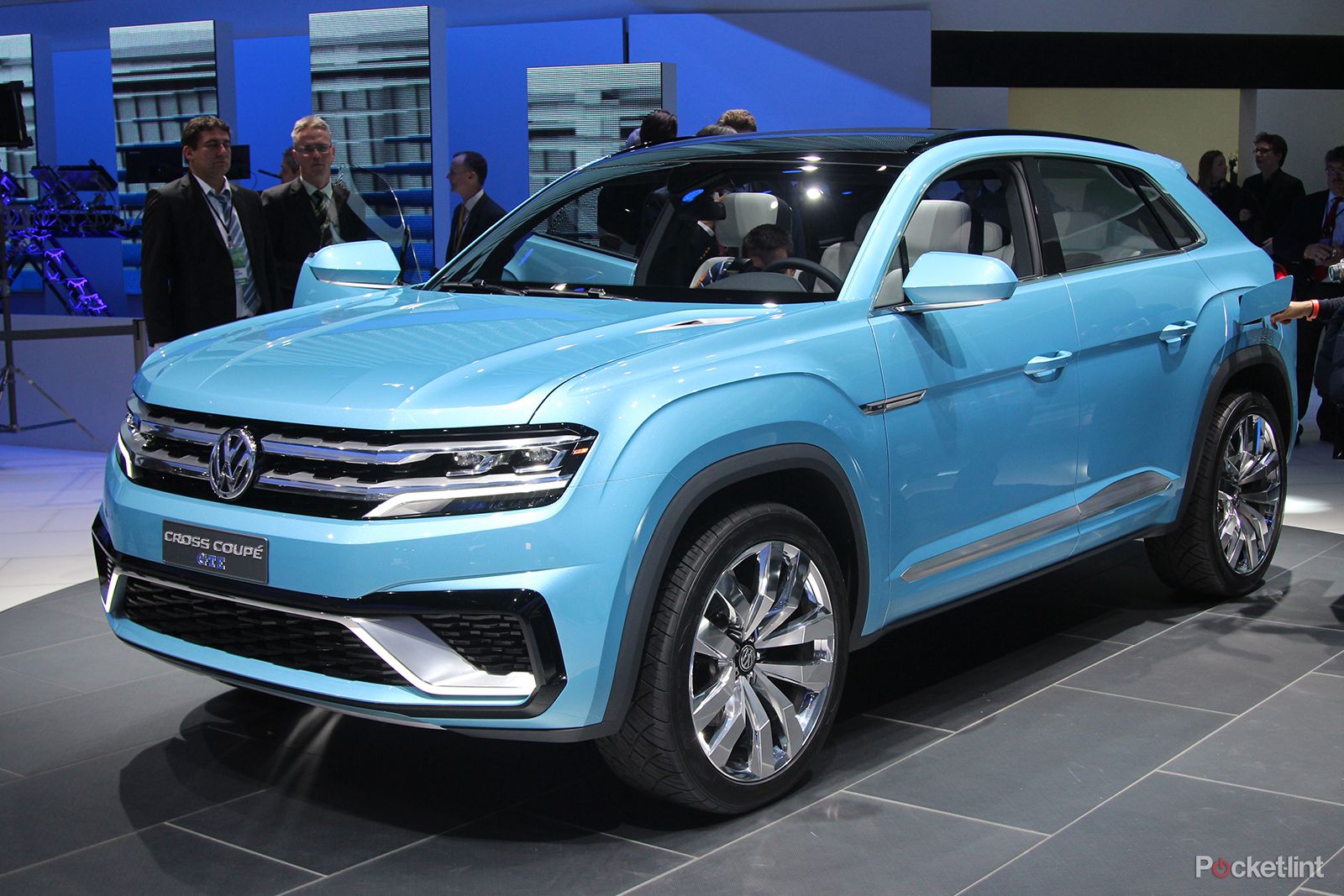 volkswagen cross coupe gte concept the tiguan from the future hands on  image 1