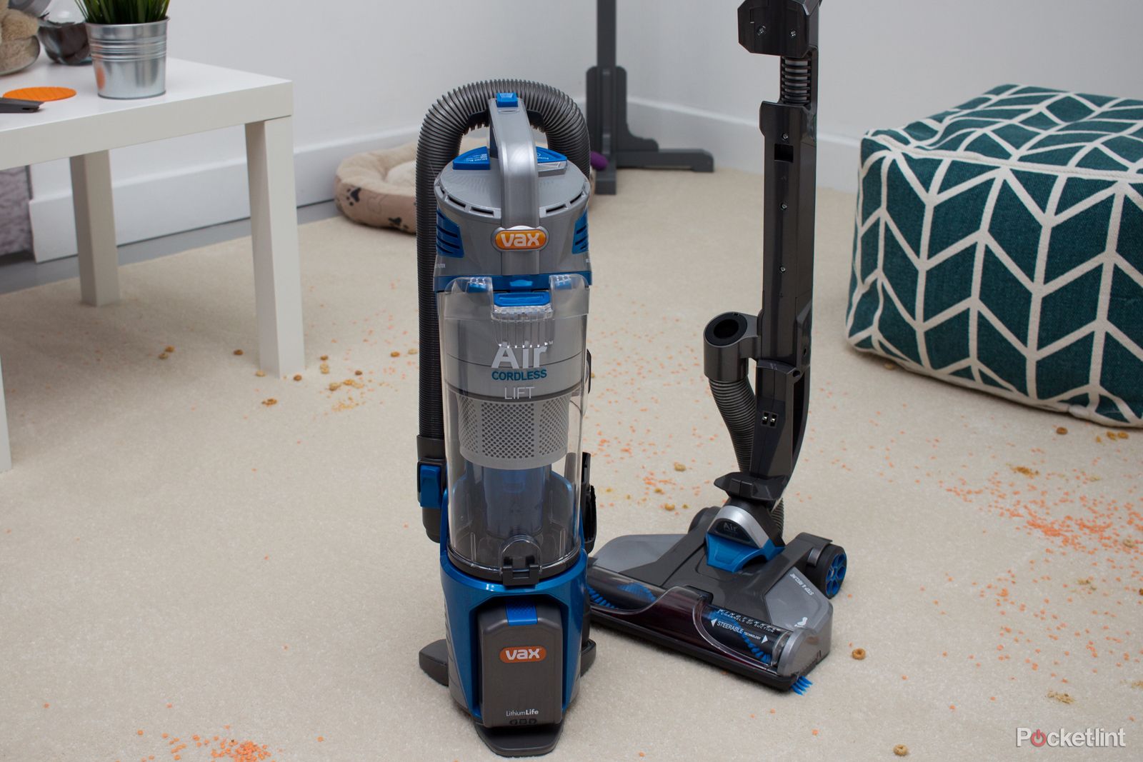 vax cordless vacuum cleaners just got a whole lot more convenient hands on image 4