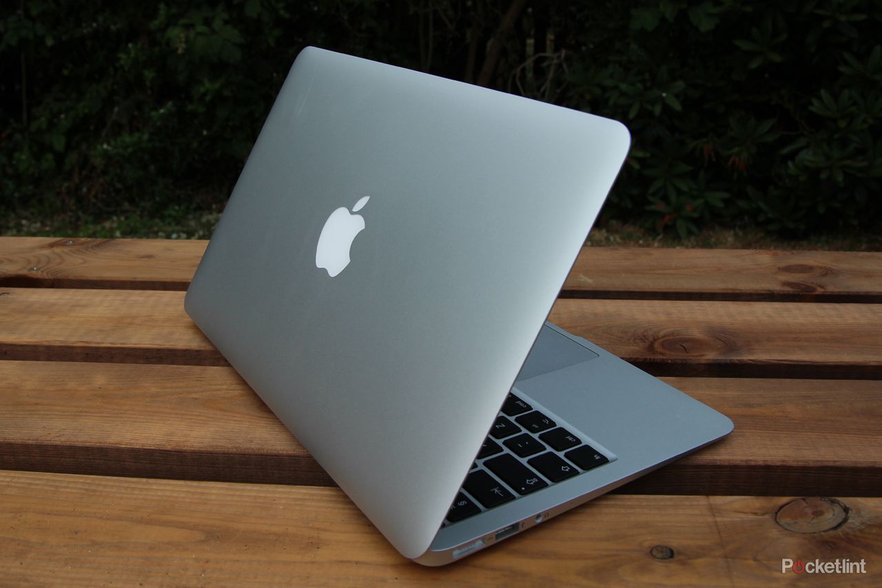 macbook air refresh imminent intel broadwell chips likely but not 12 inch retina display image 1