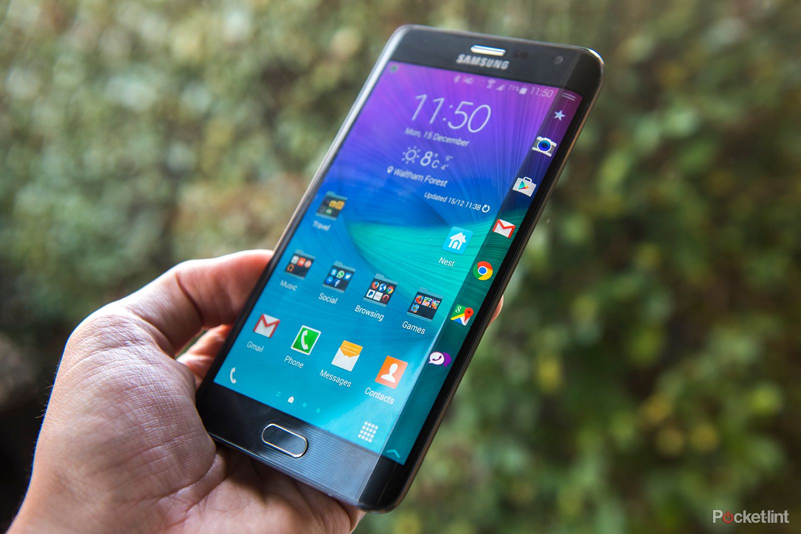 samsung might unveil two galaxy s6 phones next month including one with a wraparound screen image 1