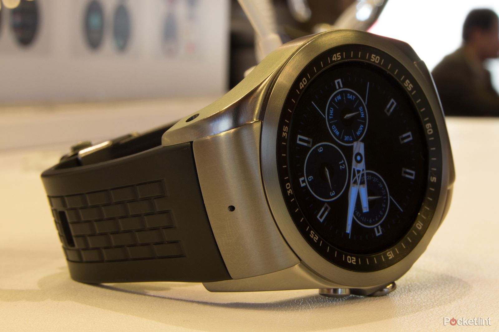 lg watch urbane lte fully connected glimpse of the future hands on  image 1
