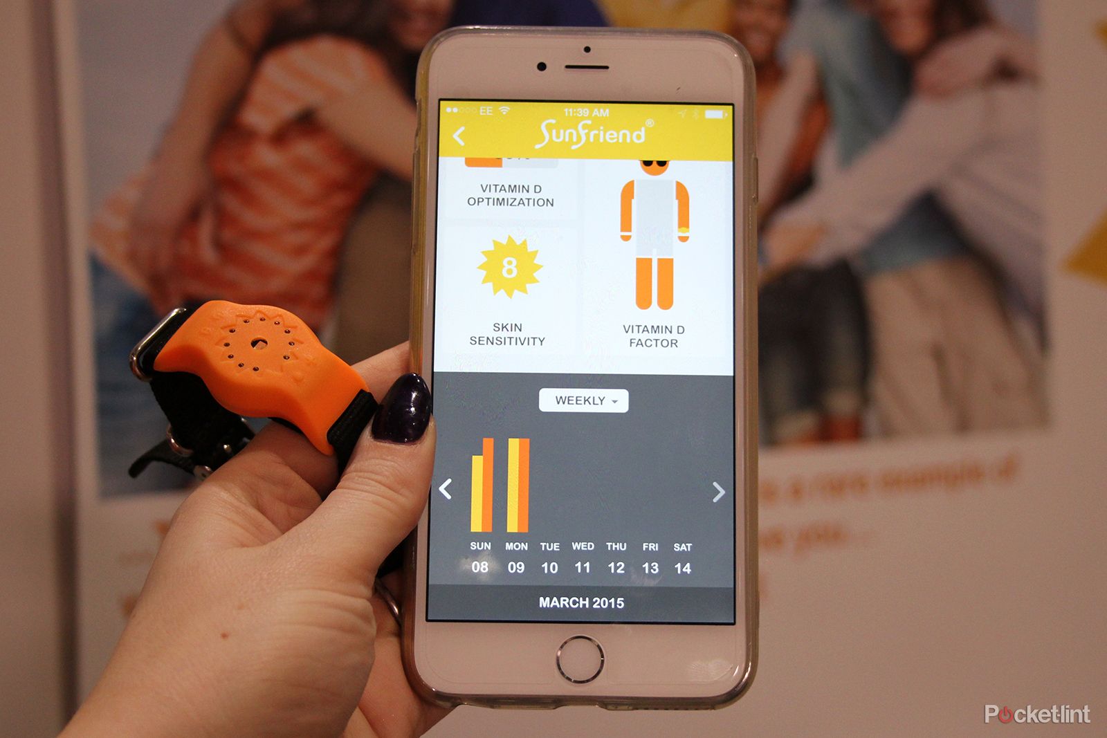 sunfriend wearable wants to help you enjoy the sun without burning image 3
