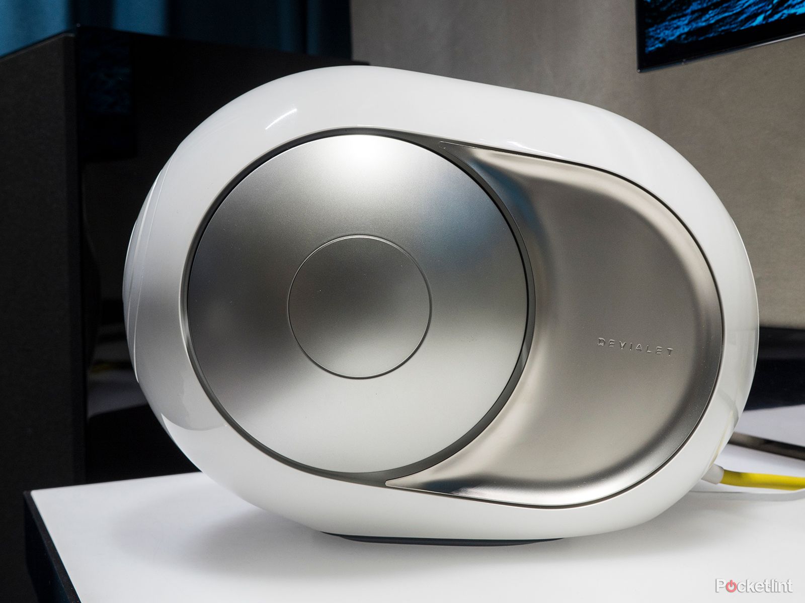 devialet silver phantom review futuristic funk from this french fancy will make your ears dance with delight image 4