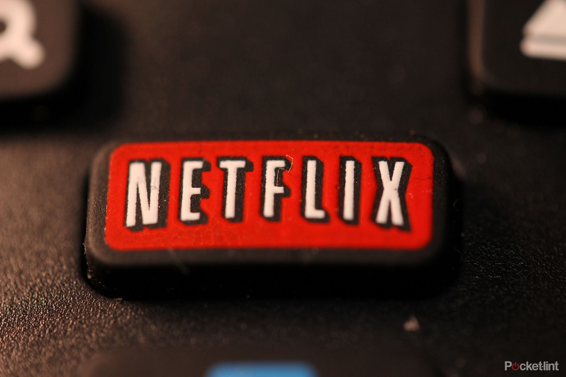 netflix button to appear on more remotes soon samsung sony lg and more onboard image 1