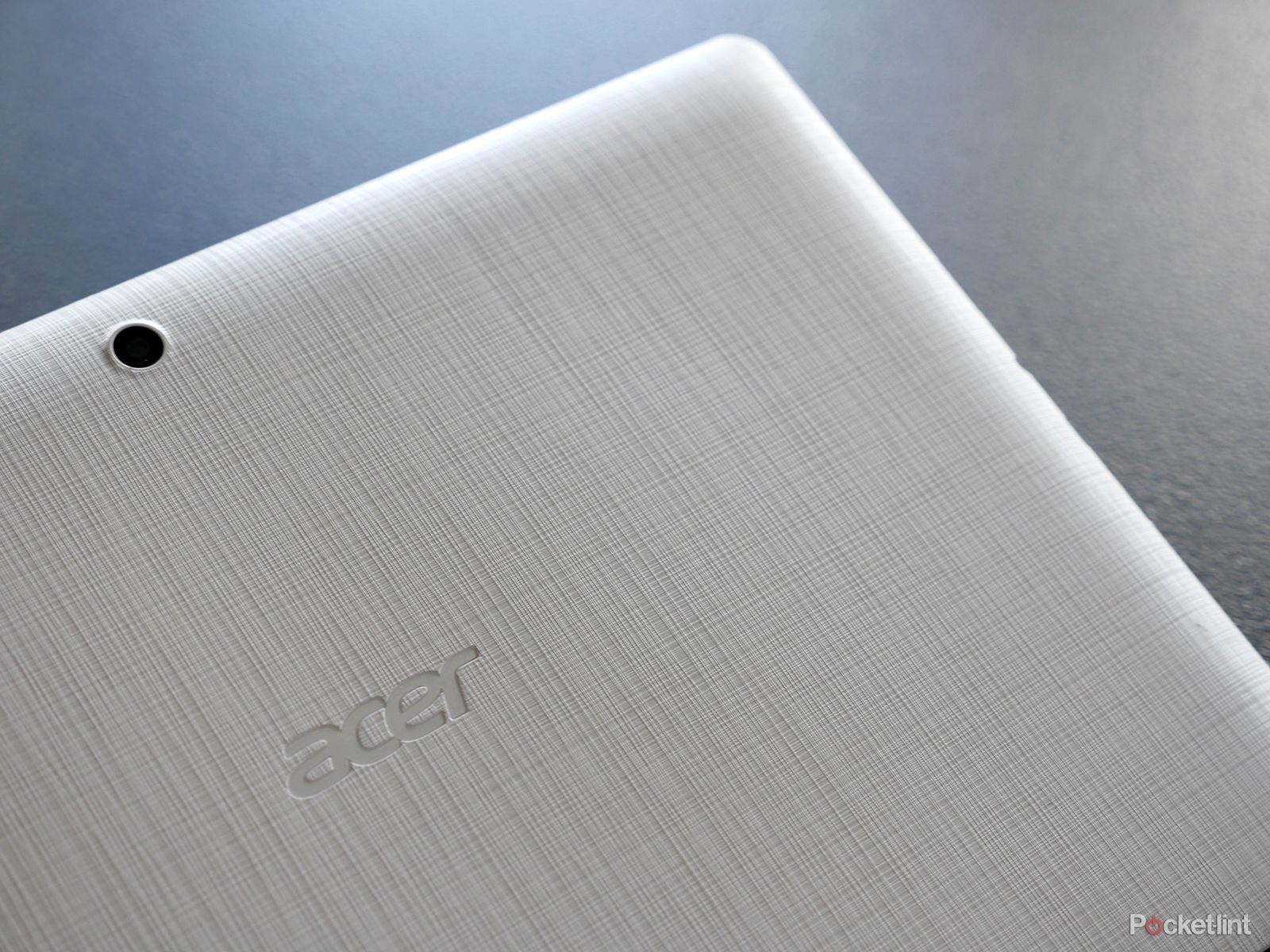 acer aspire switch 10 e the bold yet budget 2 in 1 hands on image 3