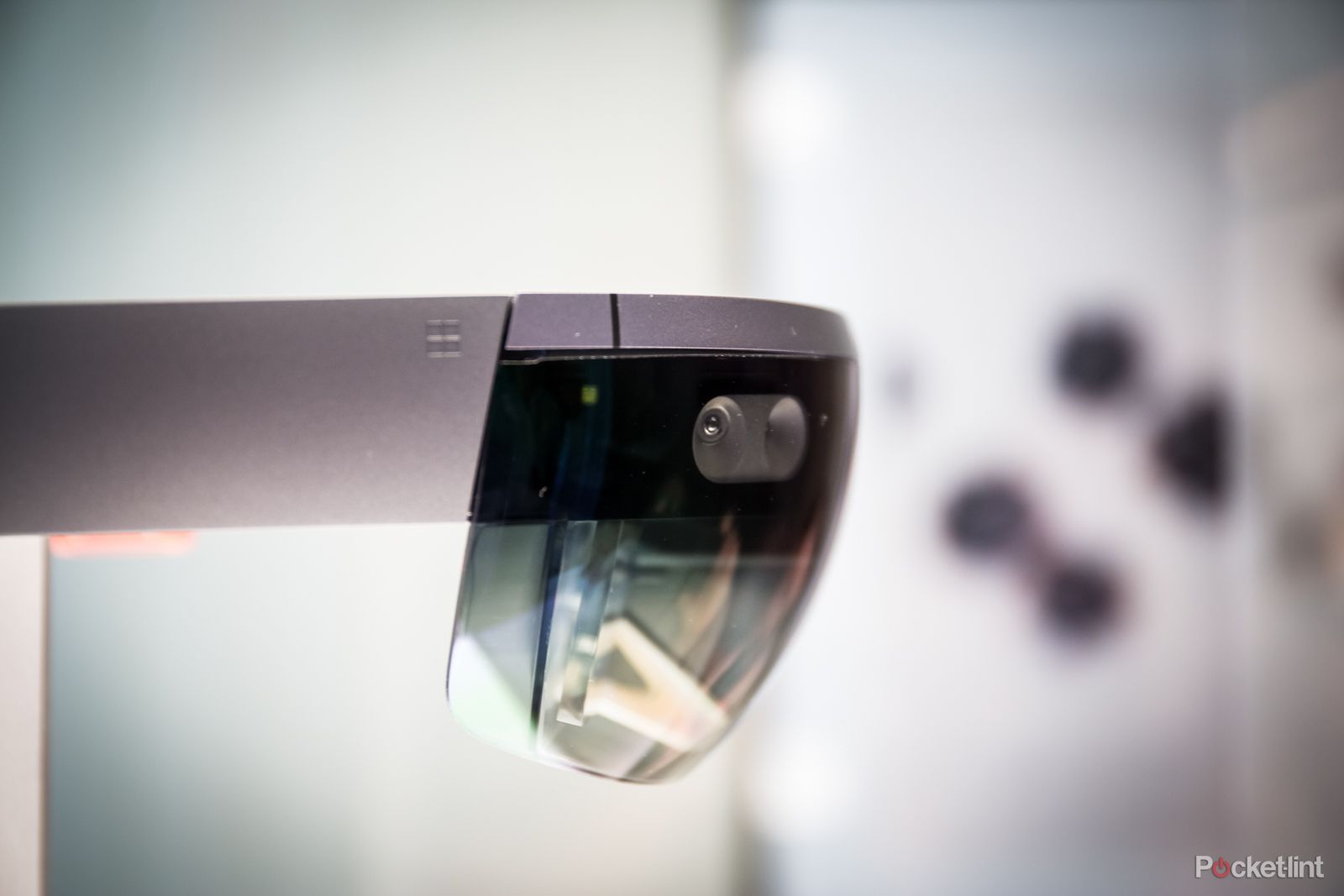 this is microsoft hololens hands on with the future of computing image 4