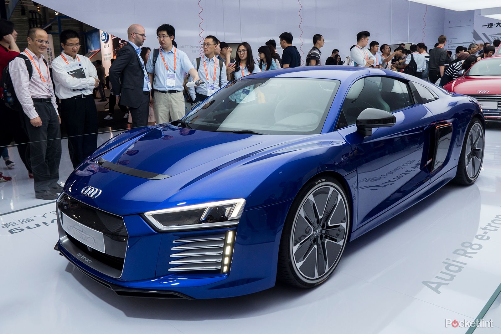 audi r8 e tron in pictures the all electric driverless supercar of the future  image 1