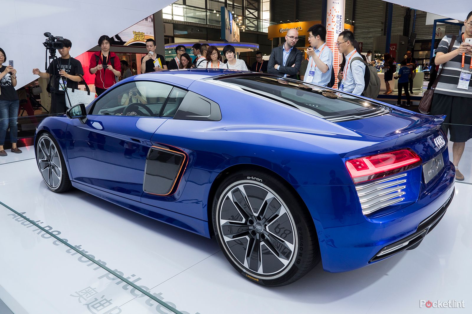 audi r8 e tron in pictures the all electric driverless supercar of the future image 5