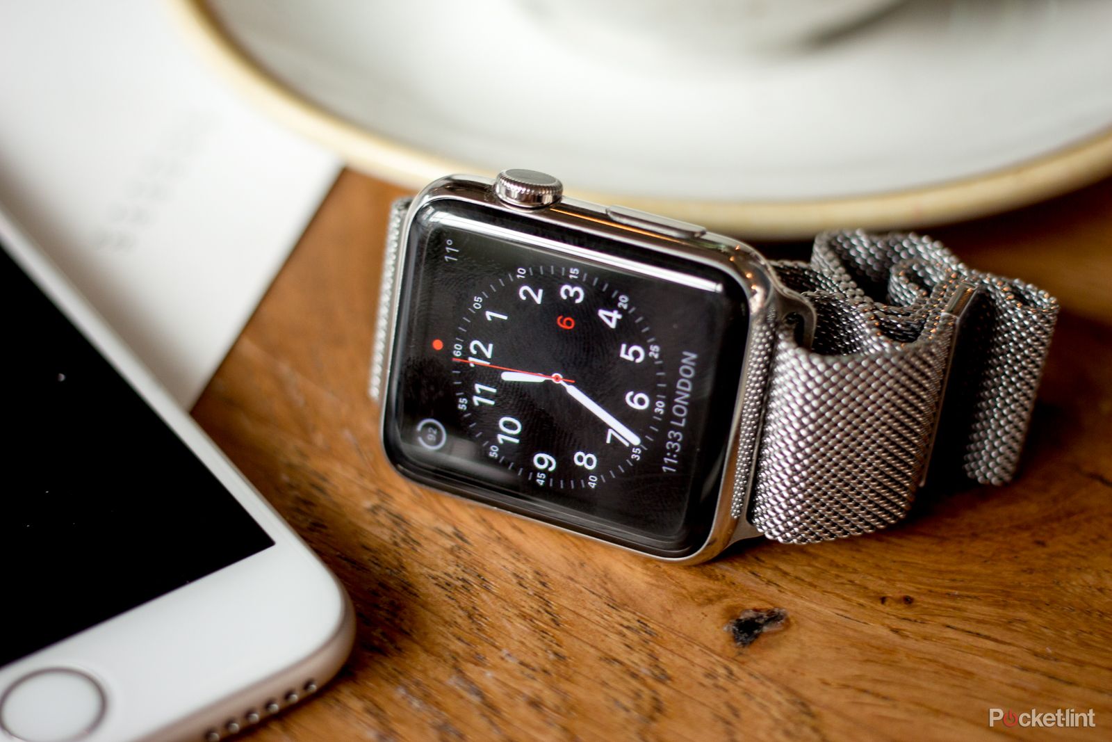 you’ll soon be able to buy an apple watch in apple stores and walk out with it image 1
