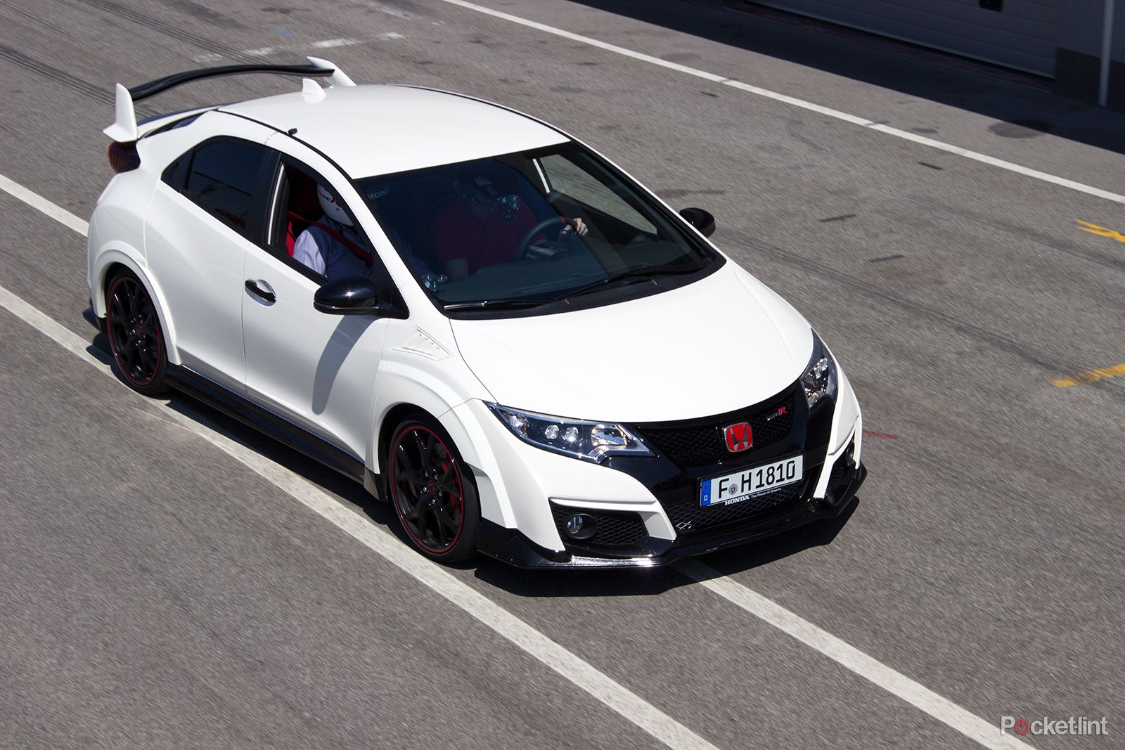 honda civic type r 2015 first drive a track car for the road image 7