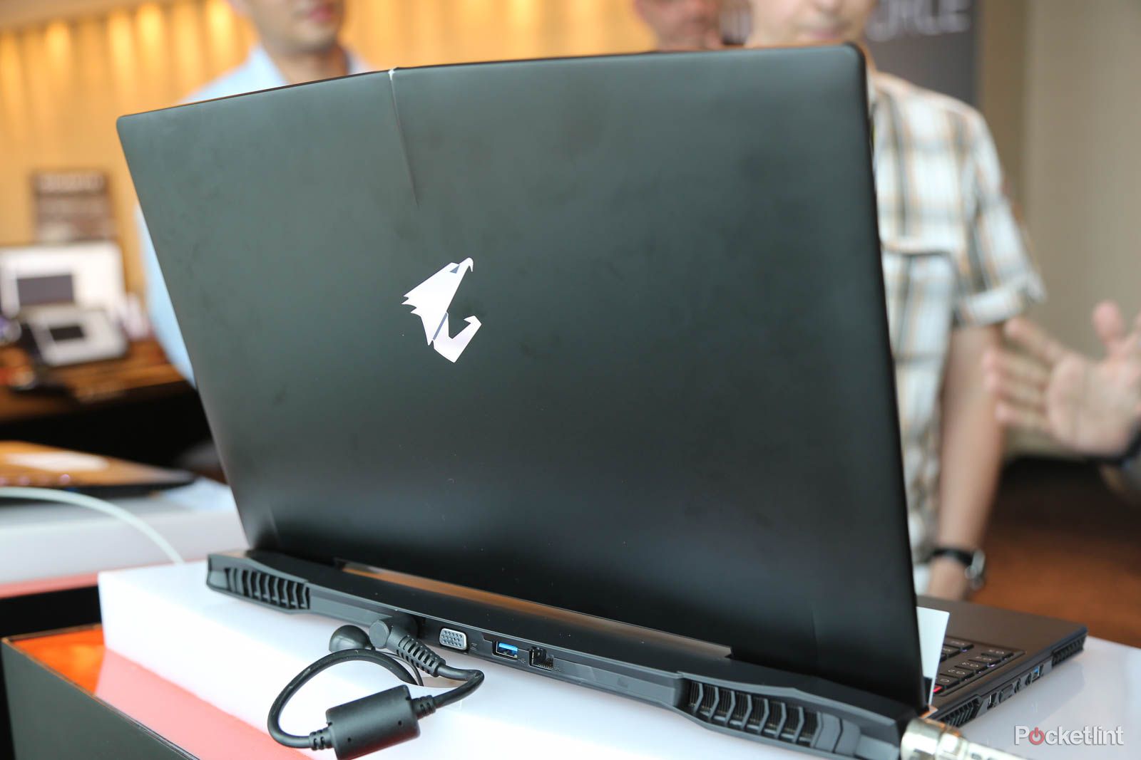 gigabyte s aorus x5 the most powerful 15 inch gaming laptop ever hands on image 10
