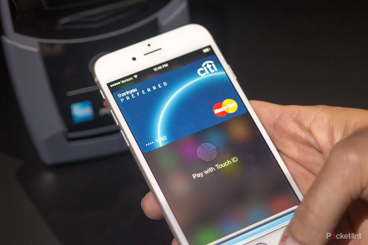 apple pay coming to the uk in july over 250 000 locations image 1