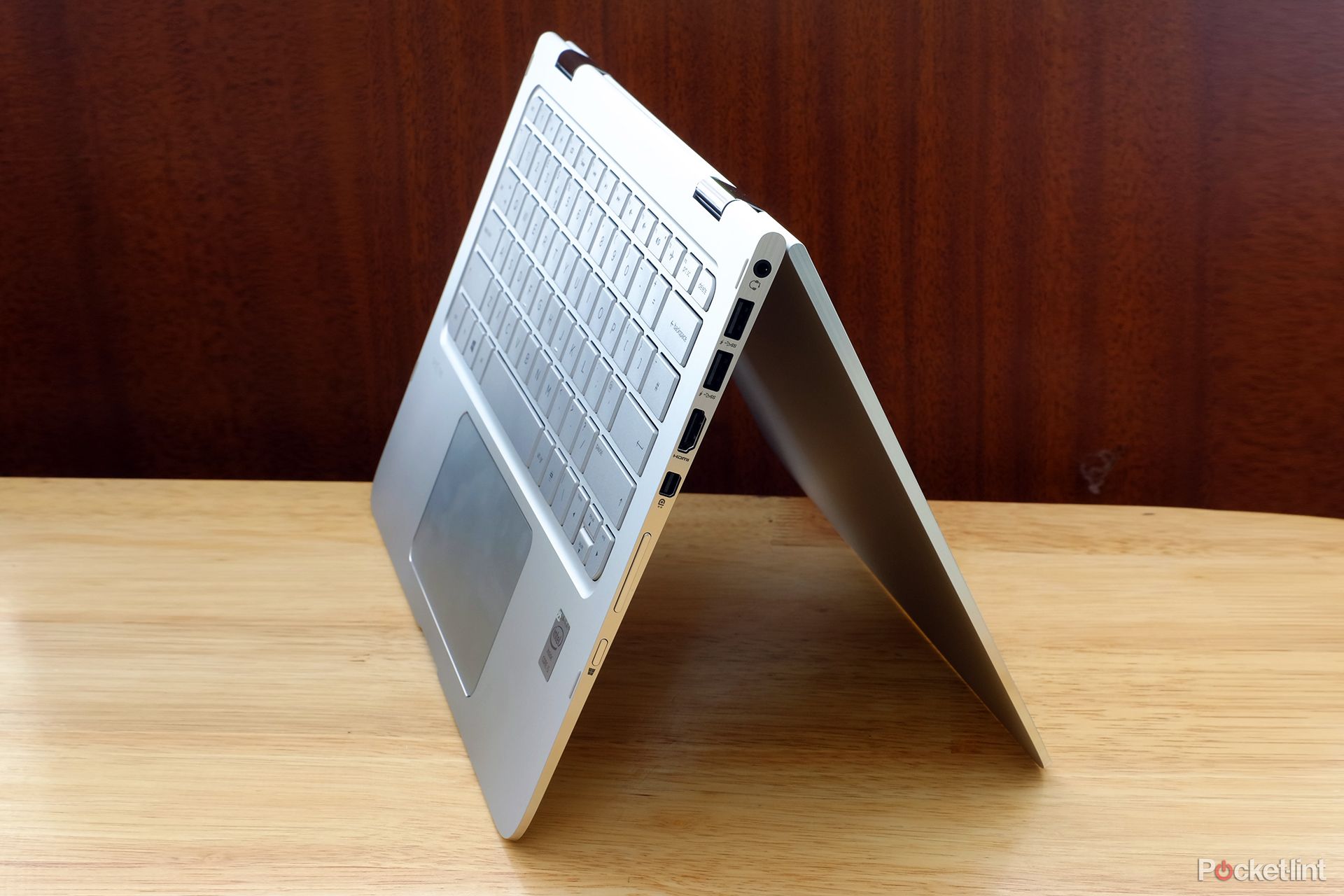 hp spectre x360 review image 3