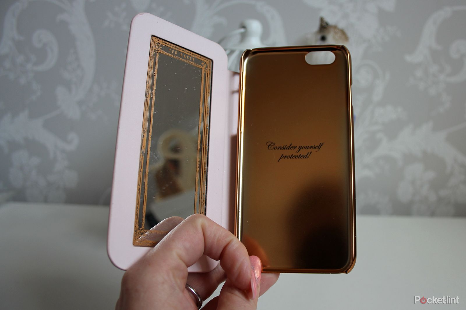 mirror mirror on the wall what’s the best iphone cover of them all image 13
