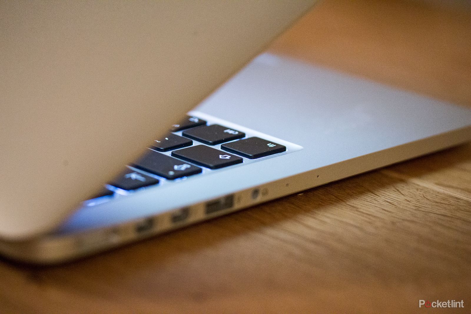 apple patents fuel cell laptop battery for long lasting macbook image 1