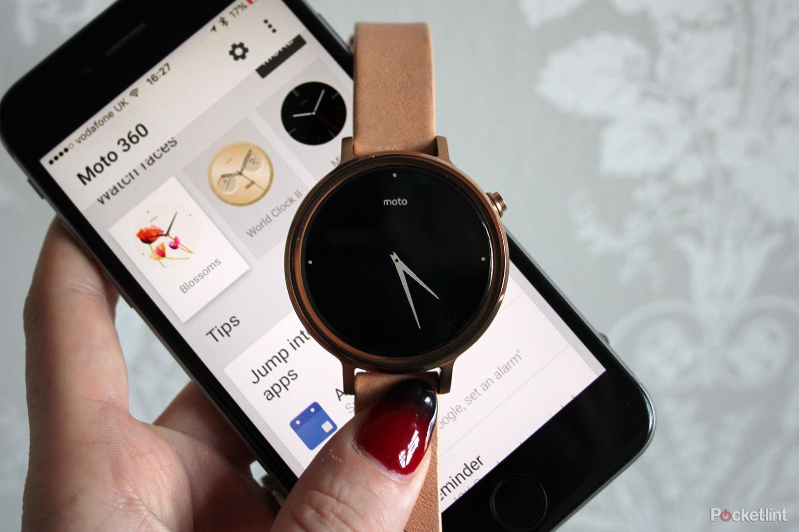 what s android wear really like on iphone  image 1