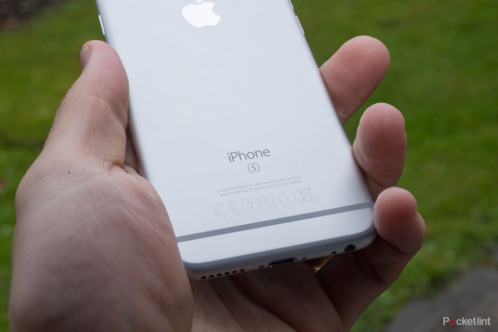 Iphone 7 Could Get Super Fast Modem Letting You Download A Hd Movie In Iphone 7 Could Get Super Fast Modem Letting You Download A Hd Movie In
