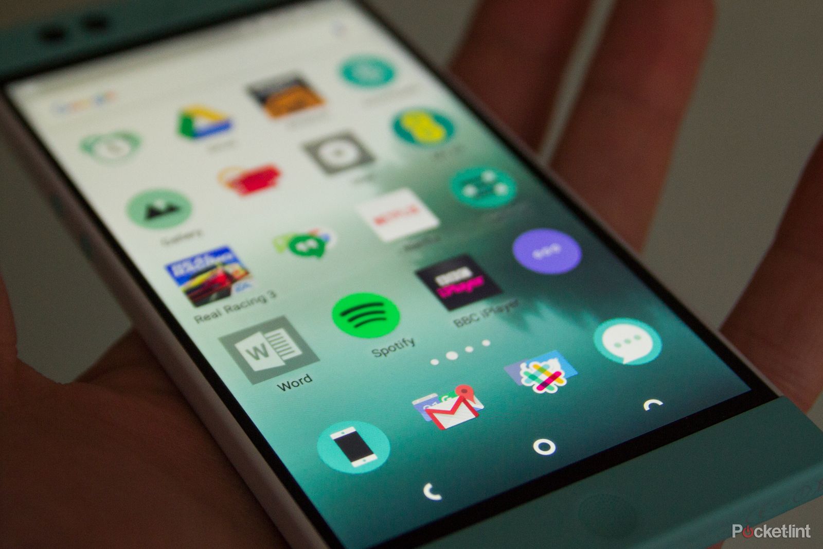 Nextbit Robin review: A clouded vision of smartphone storage