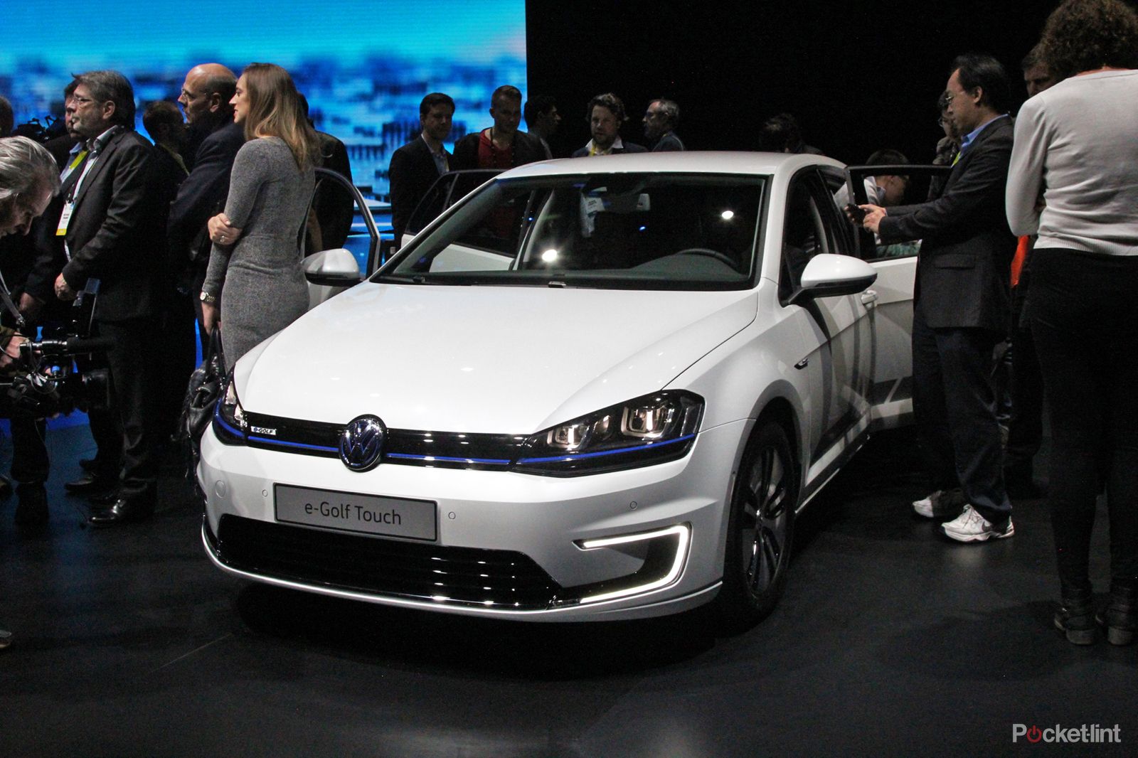 volkswagen e golf touch preview image 1