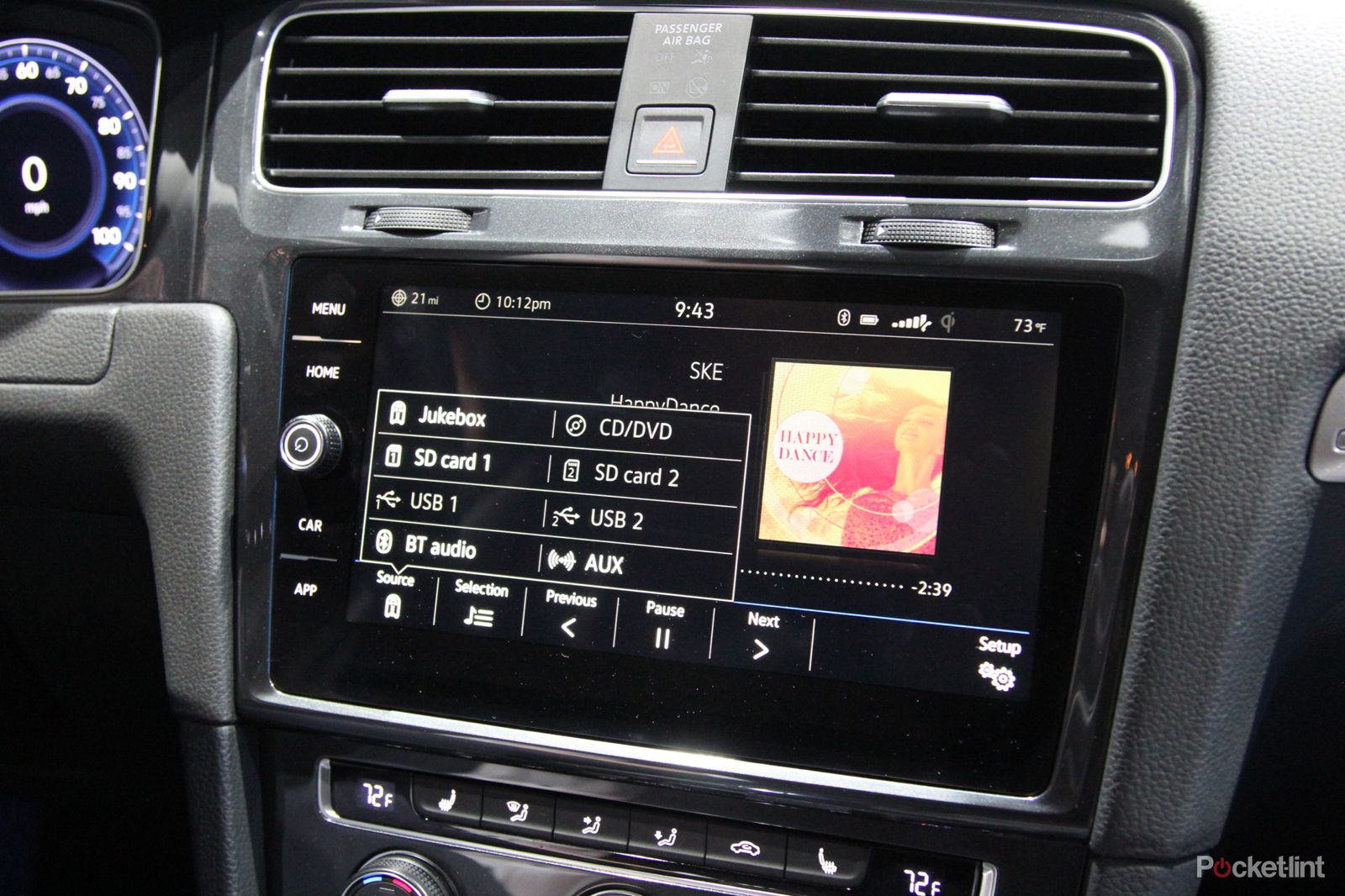 volkswagen e golf touch preview image 6