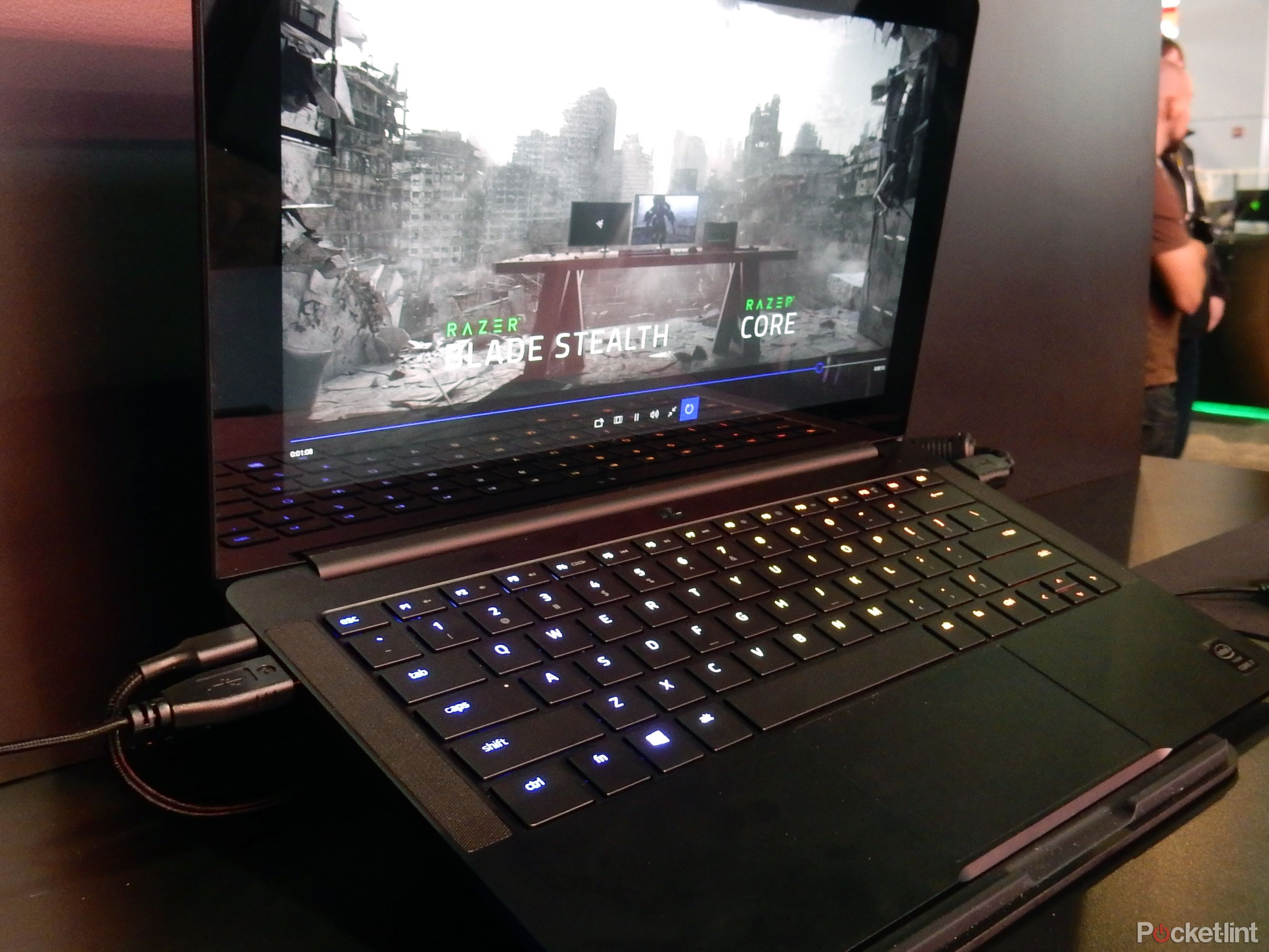 razer enters ultrabook territory with this new beaut image 1