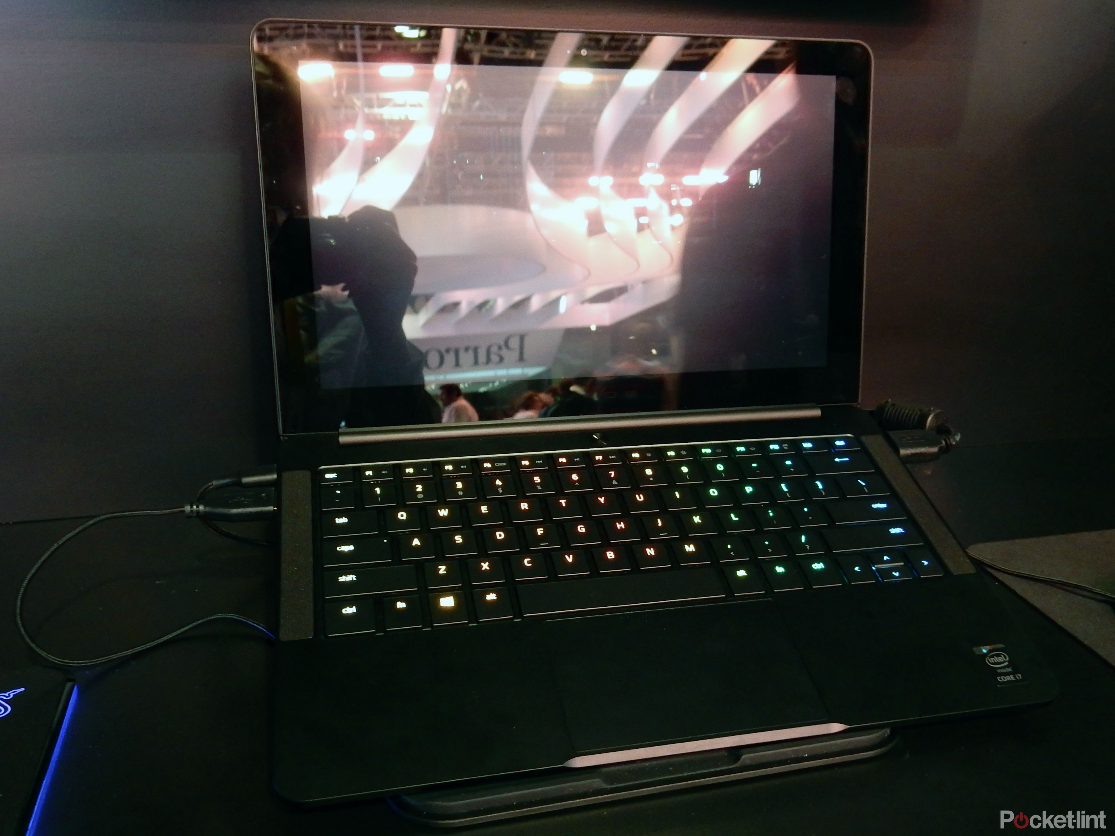 razer enters ultrabook territory with this new beaut image 2
