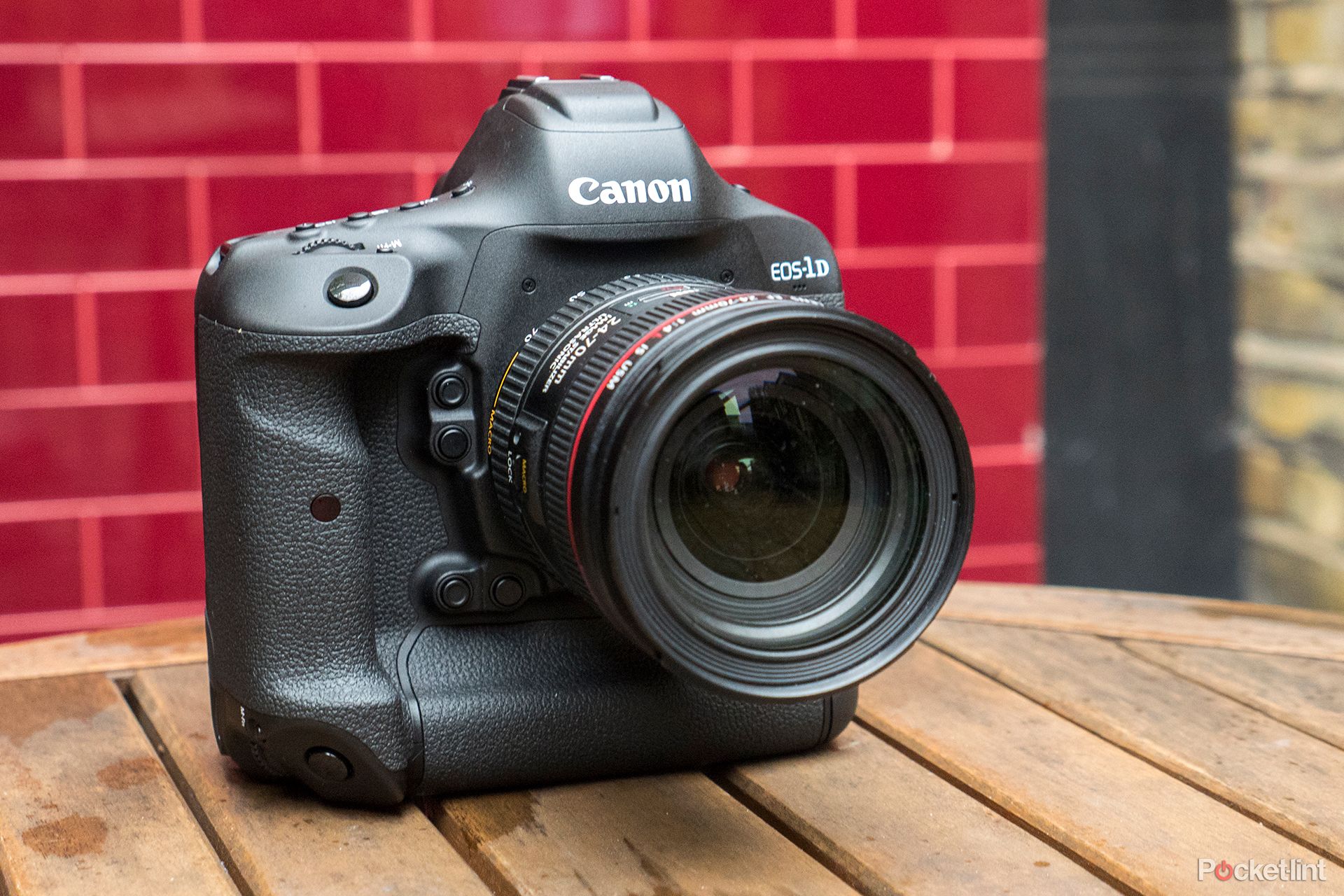 canon eos 1d x mark ii review image 1