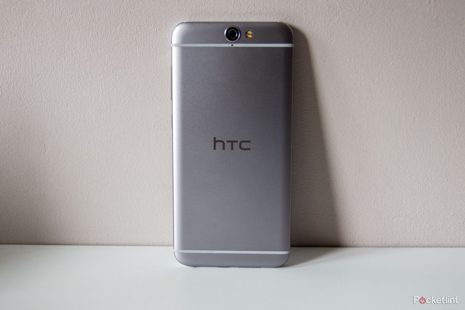 huge leak spills htc one m10 specs quad hd display and 12mp ultrapixel camera rumoured image 1