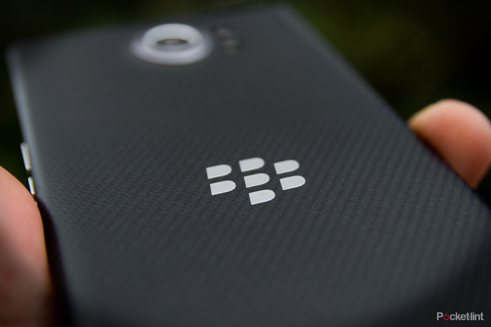 facebook is the latest company to bail on blackberry 10 image 1