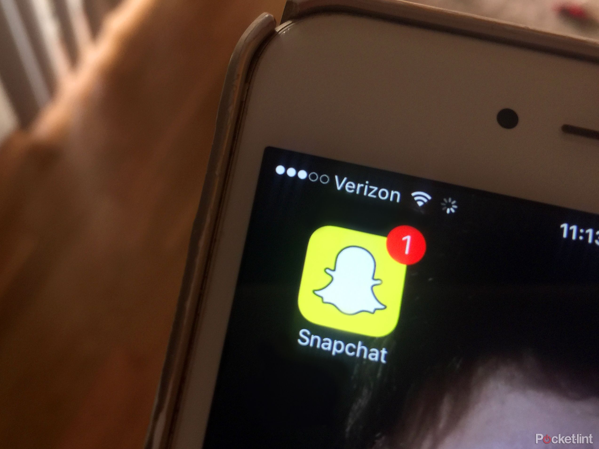 snapchat chat 2 0 adds stickers audio and video notes and camera roll access image 1