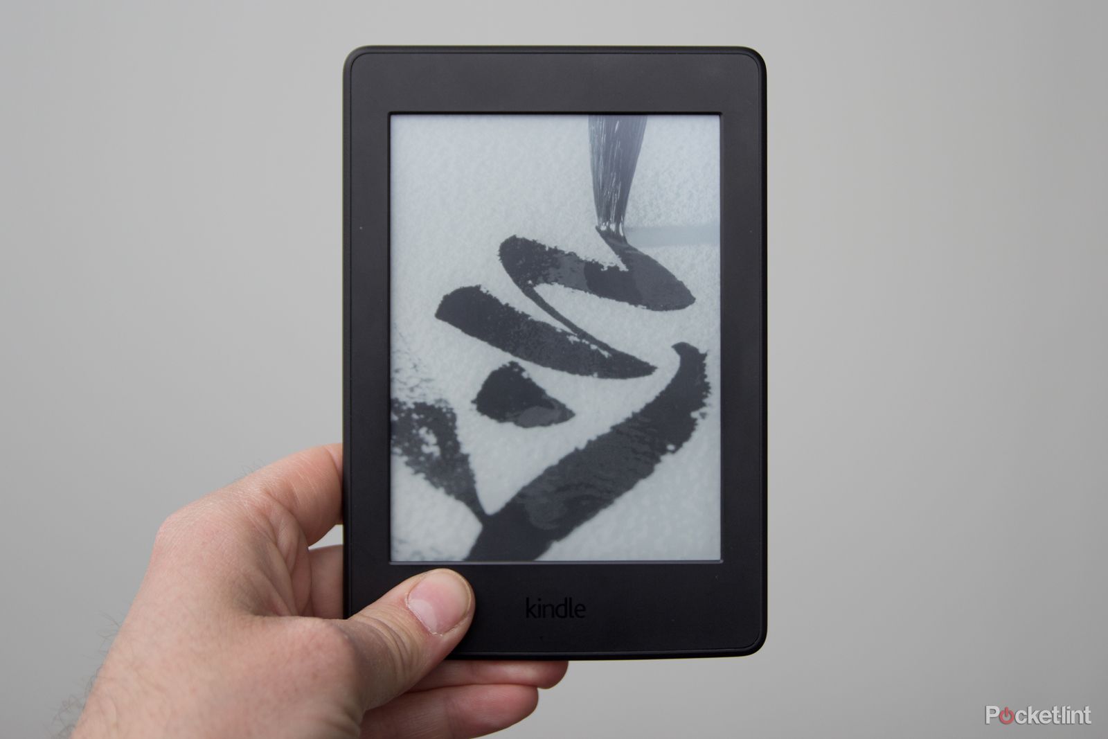 Kindle : evolución hasta el último lanzamiento, caja abierta móvil