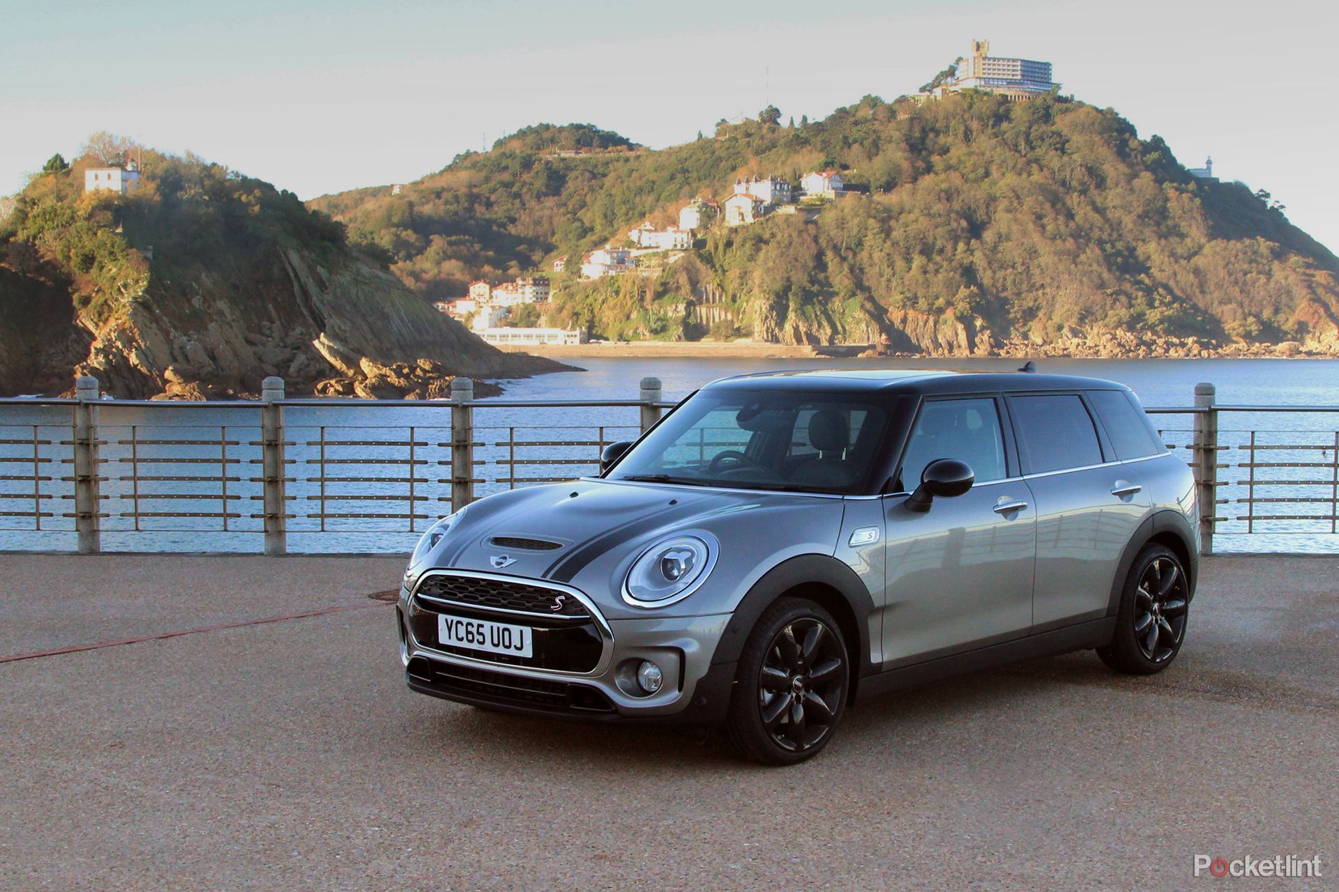 mini clubman review image 1