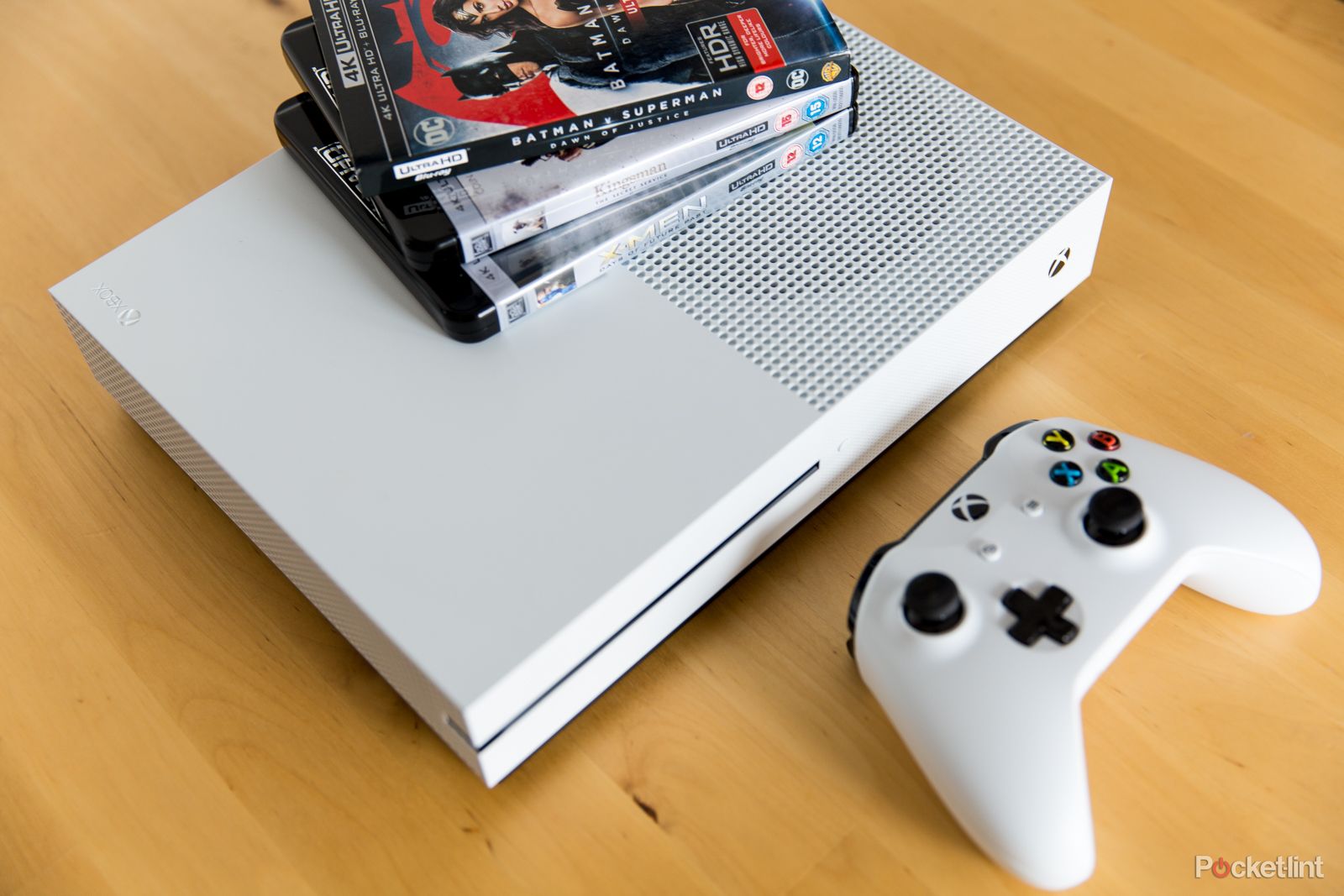 Seizoen Macadam nogmaals Xbox One S review: Geweldige console en 4K Blu-ray speler