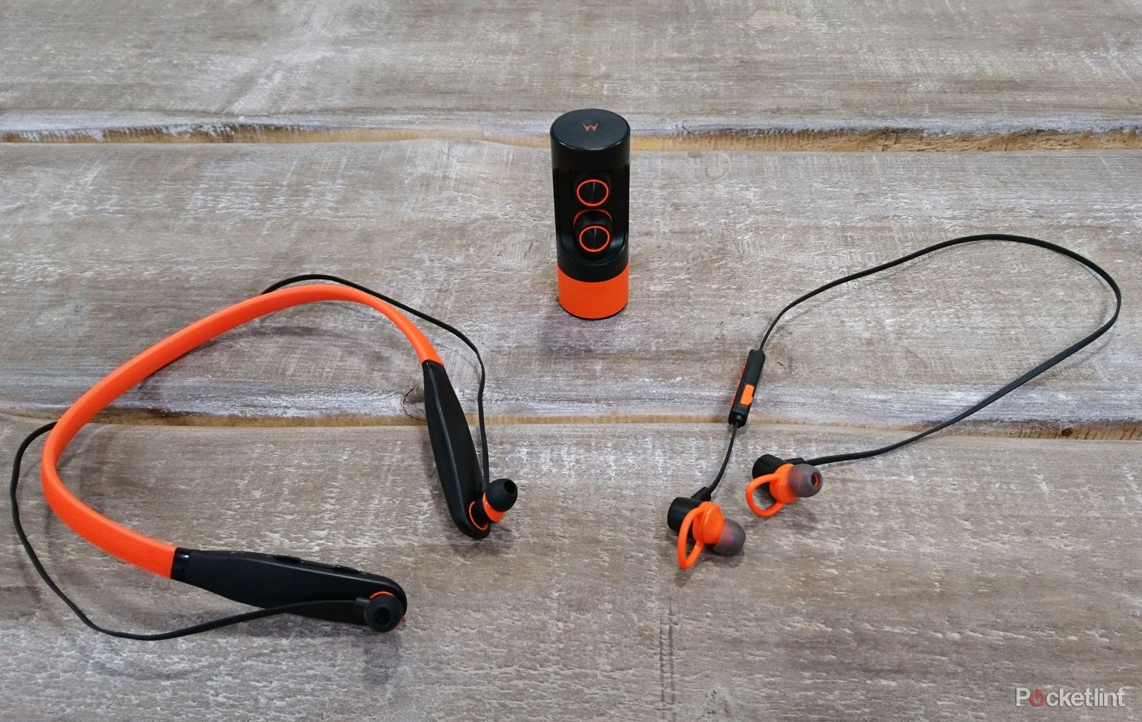 vervelife by motorola ones loop or rider headphones have all your sports covered image 1
