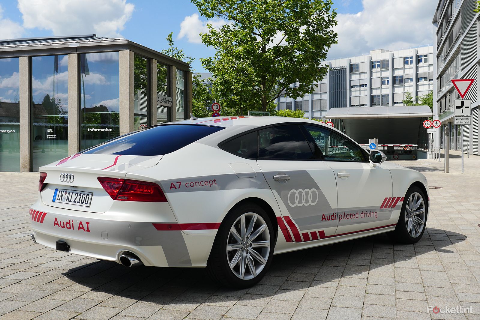 audi piloted driving a real world glimpse into the future of self driving cars image 10