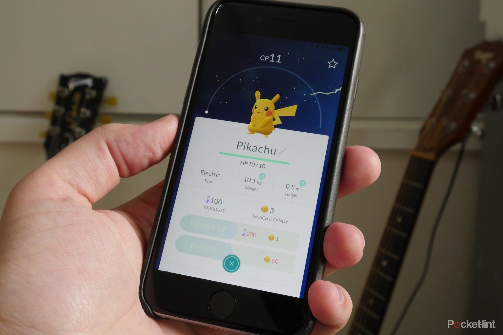 pokemon go how to catch pikachu as your first pokemon image 1