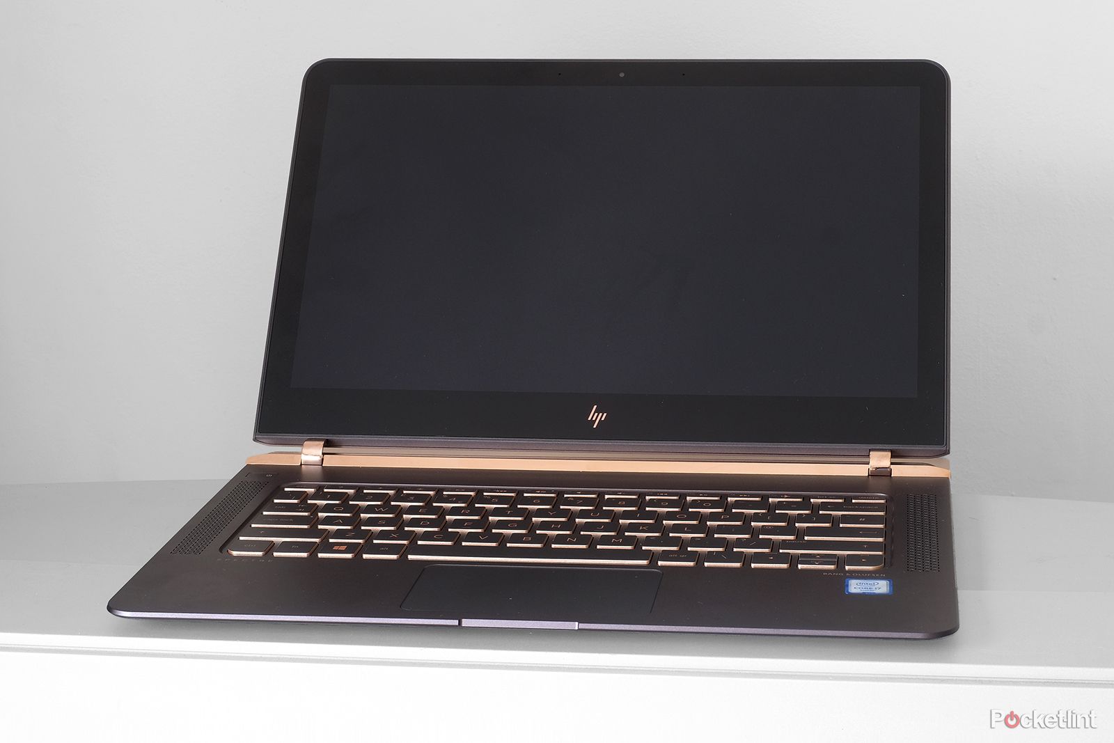 hp spectre 13 review image 2