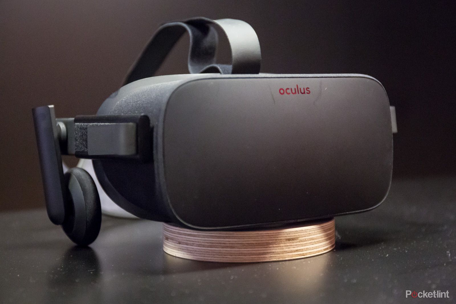 oculus rift available at uk retailers from 20 september here s where image 1