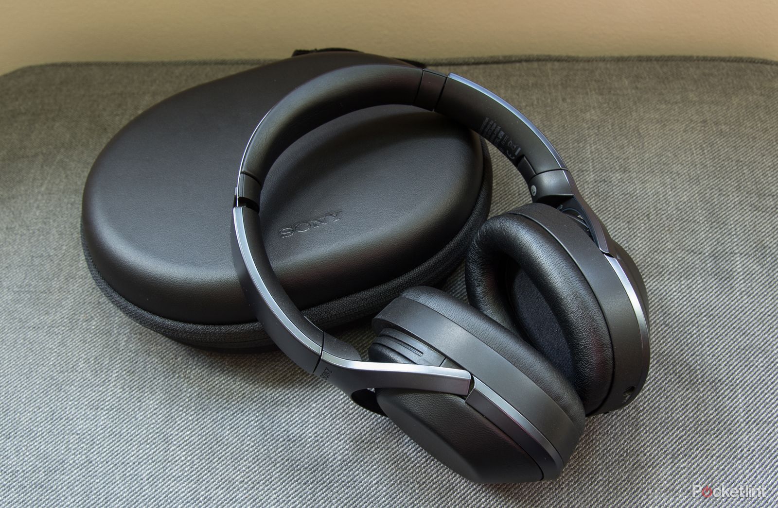 Sony MDR-1000X review: Quite simply phenomenal noise-cancelling