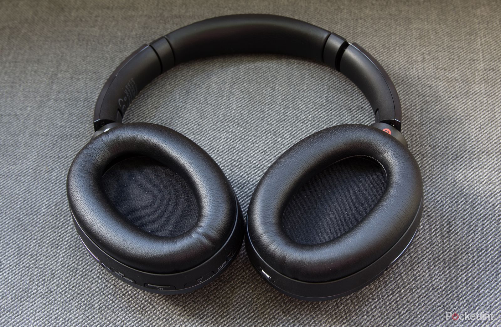 sony mdr 1000x review image 5