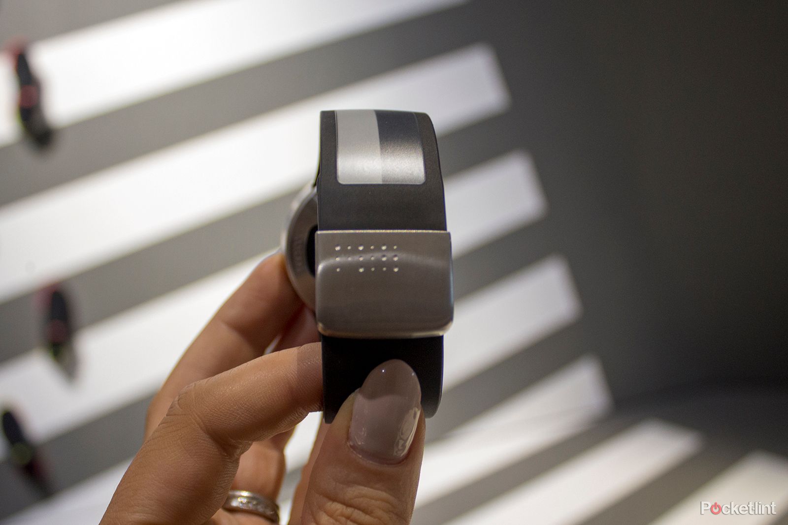 Competition: win Sony's customisable FES Watch U | Sony, Paper watch, Fes