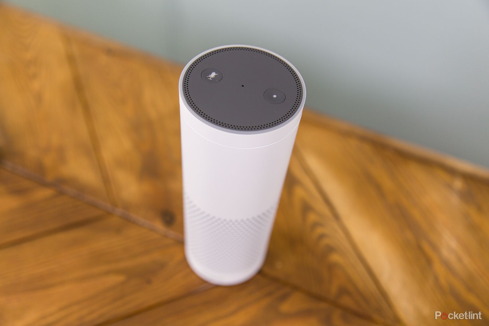 apple finalising plans for amazon echo like device to control your home through siri image 1