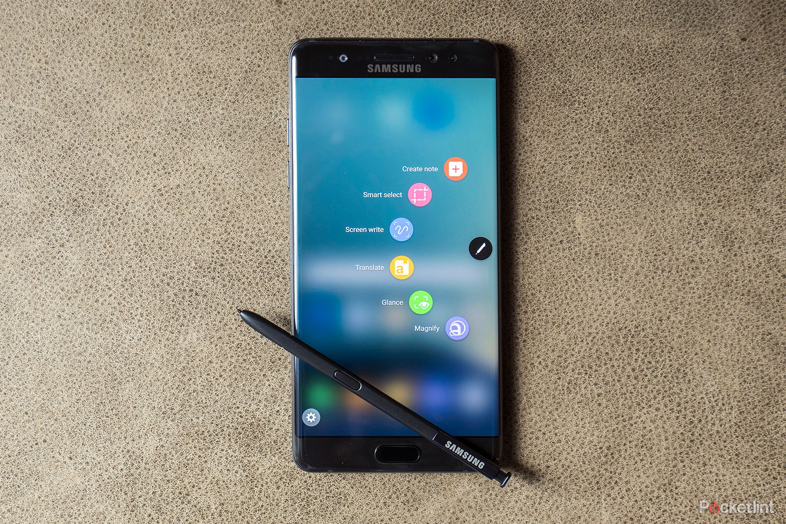 uh oh a replacement samsung galaxy note 7 caught fire on a plane image 1