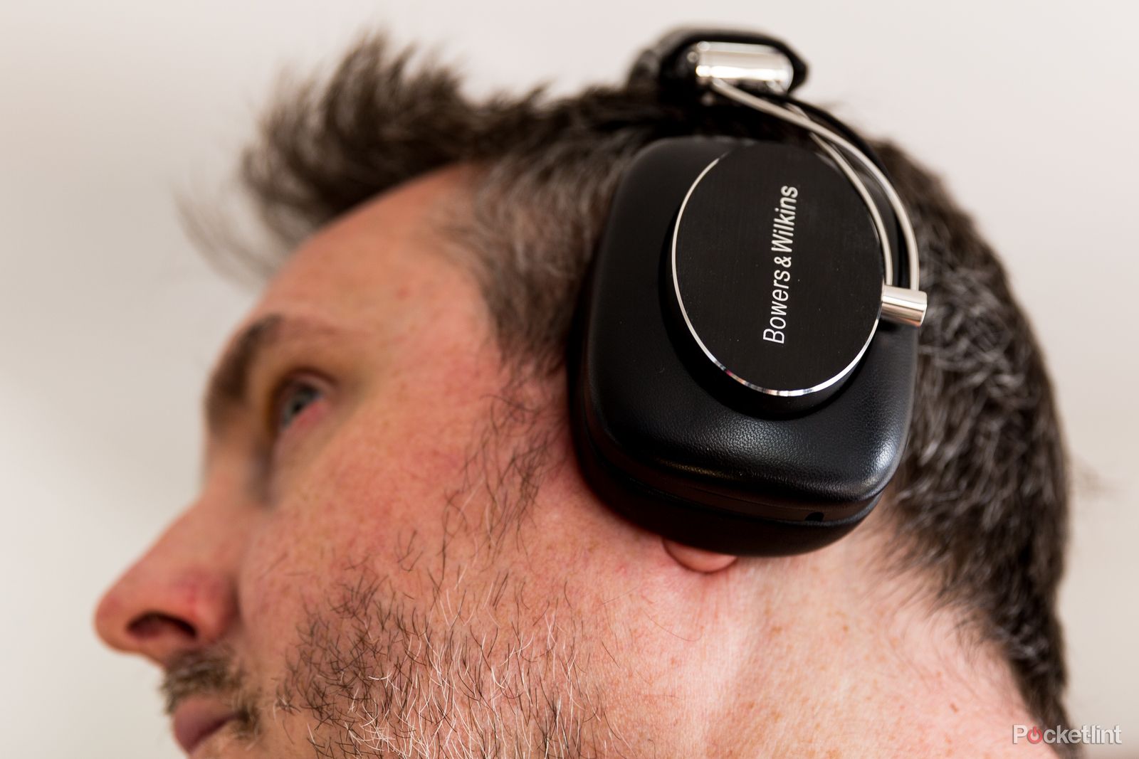 bowers wilkins p7 wireless review image 14