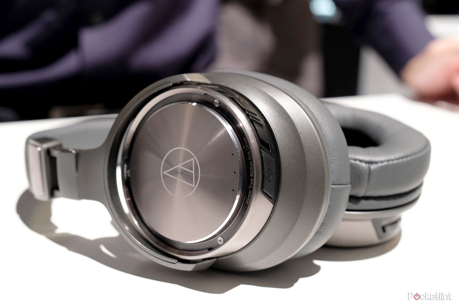 audio technica ath dsr9bt preview image 1