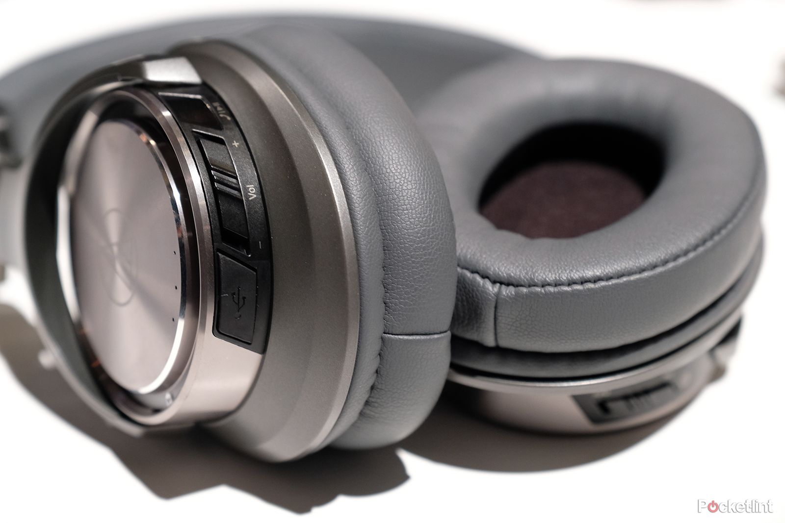 audio technica ath dsr9bt preview image 14
