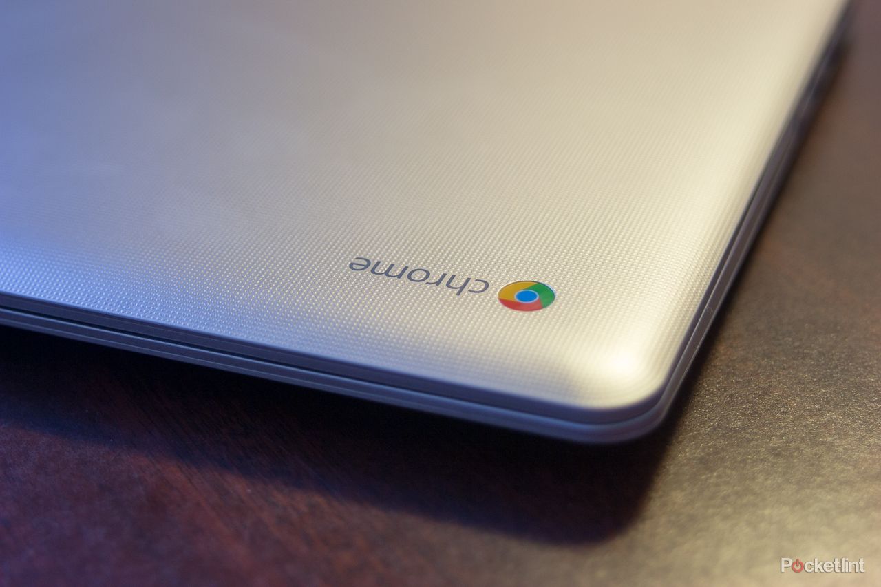 google is bringing android apps to four more chromebook models image 1