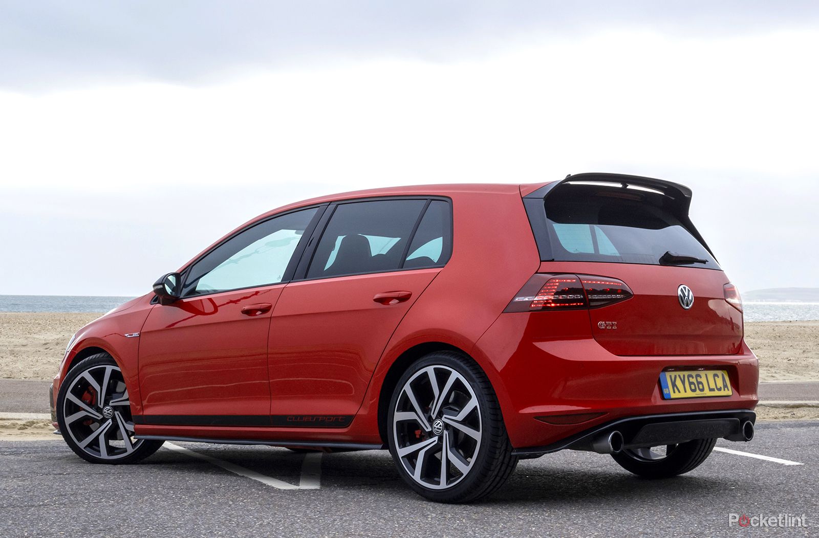 volkswagen golf gti clubsport edition 40 review image 2