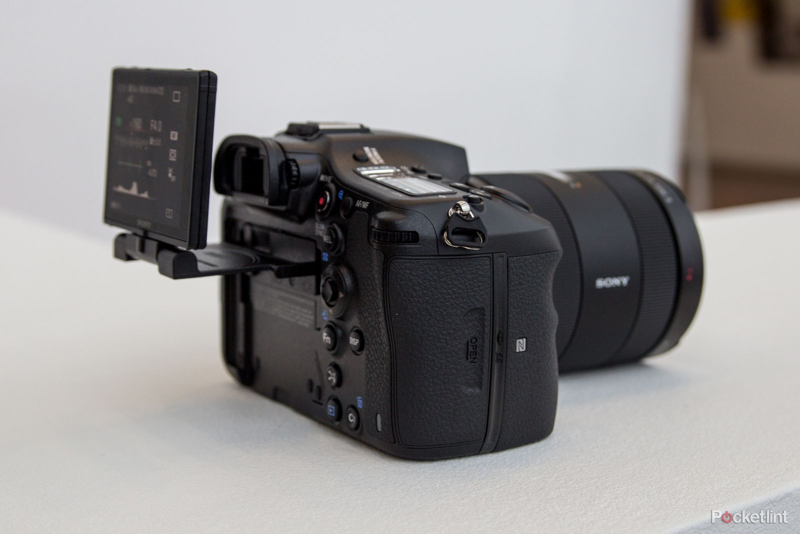 sony alpha a99 ii review image 4